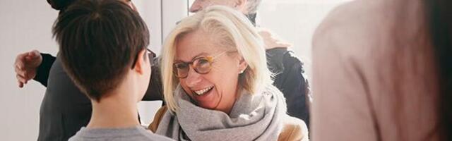 Stručnjaci savetuju – „prestanite da govorite svojoj deci da grle druge ljude“