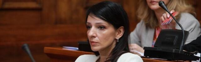 Tepić u Skupštini: Orlić je simbol erozije parlamentarizma (VIDEO)