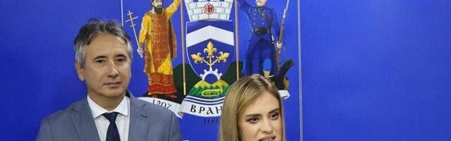 Ministarka Đurđević Stamenkovski obećala besplatne udžbenike za đake u Vranju