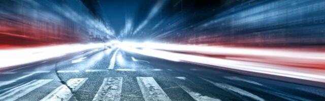 Mogao je da ubije nekoga! Bahati vozač divljao po putu! Pogledajte dramatičan snimak! (VIDEO)