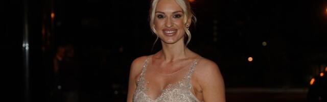 PORODILA SE Anja Mit: Glumica podelila prvu fotku sa sinom - dala mu MOĆNO IME (FOTO)