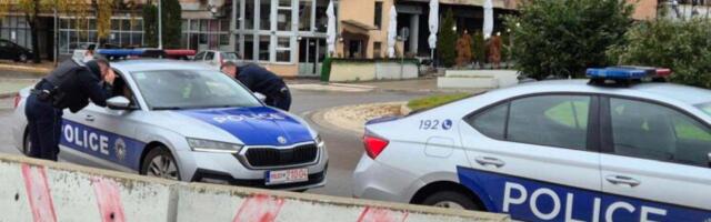 Nakon Srpske liste, i opozicija zatražila odlaganje primene Zakona o strancima i vozilima