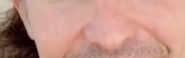 Poznati TikToker objavio je video koji je šokirao javnost u kome otkriva da je postao deda sa svojih 39 godina