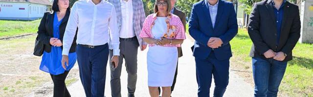 Maja Gojković obišla radove u Sečnju: Izgradnja postrojenja gotova za godinu i po dana