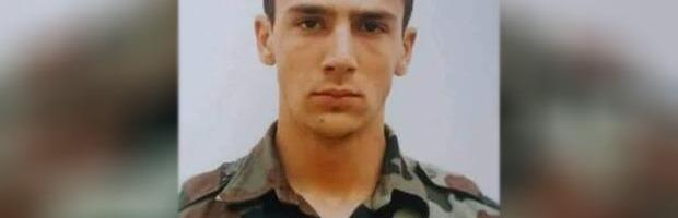 "Sve što želim u ovom trenutku..." Potresna sudbina Saše sa Košara: Poginuo braneći Srbiju, a majci posle sahrane stiglo pismo koje ledi krv u žilama!