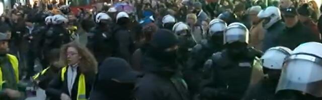 VJT o protestu ispred Rektorata: Protiv svih koji su napadali policiju biće preduzete mere