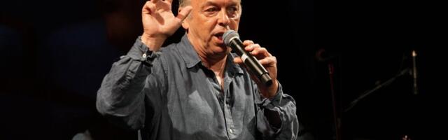 Dr Nele Karajlić promovisao prvi samostalni album "Pijani brod"