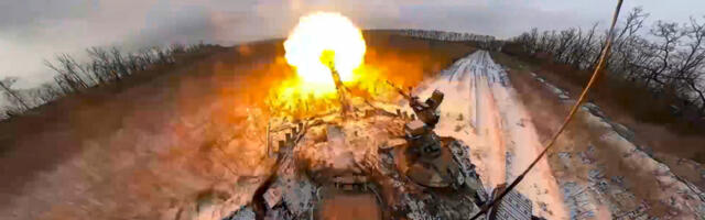 RUSI MELJU SVE PRED SOBOM, VOJSKA SE PROBILA DUBOKO U LINIJE PROTIVNIKA Ukrajinci na kolenima, ne mogu da se odbrane (FOTO)