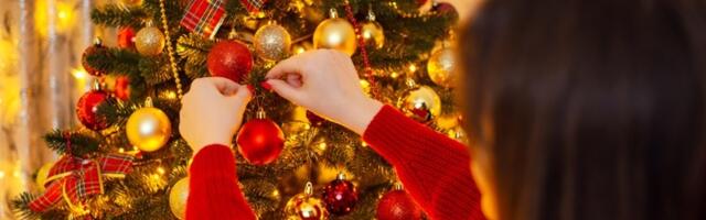 Astrolozi otkrili TAČNE DATUME kada treba OKITITI JELKU da biste privukli SREĆU I BOGATSTVO