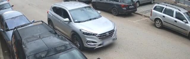 (VIDEO) Skandal u Beloj Crkvi - kamere sve snimile: Pijani blokaderi prete, pa glume žrtve