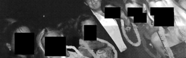 "OTKOPČAO JE PANTALONE, A ONDA JE SPUSTIO MOJU..." Tramp na meti GNUSNIH OPTUŽBI - "NIJE MU SE SVIDELO ŠTO SAM..."