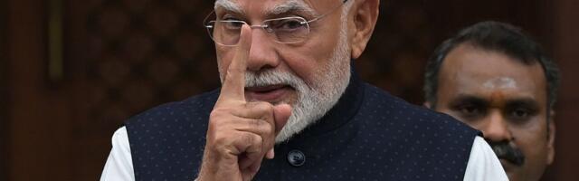 Premijer Modi obećao kazne za zvaničnike protiv kojih protestuju mlade "bubašvabe"