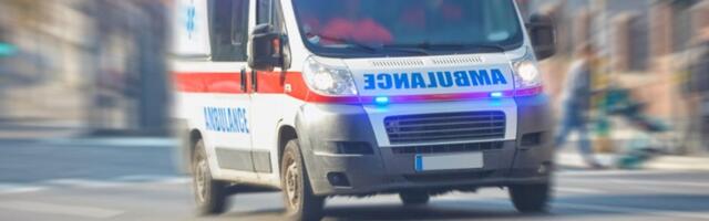Auto u Borči udario pešaka i teško ga povredio