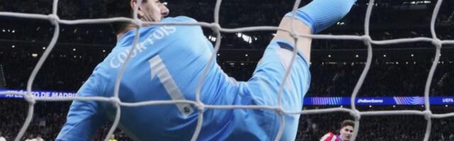 SKANDAL DRMA FUDBAL: Mesiju priznali penal sa dva dodira u finalu Mundijala, sudio isti sudija kao Atletiku, a VAR se nije oglasio! (VIDEO)