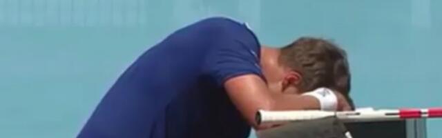 HAOS NA HAMADOVOM MEČU Međedović se borio da dođe do vazduha, Francuz ga napao