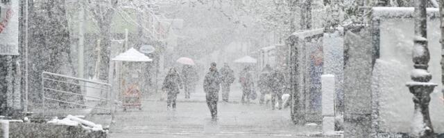 SAD u debelom minusu: Važno upozorenje stiglo građanima, meteorolozi objavili strašnu prognozu