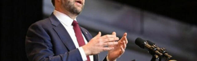 Венс: Трамп преферира дипломатско решење са Ираном