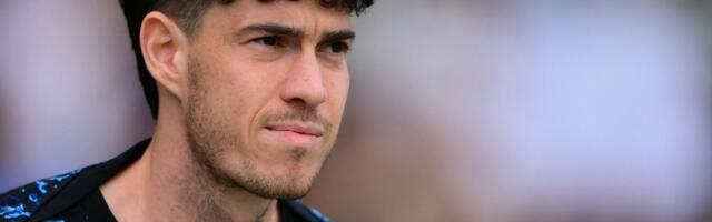 Inter ne želi da popusti oko Bastonija, Barselona prelazi na "B plan"