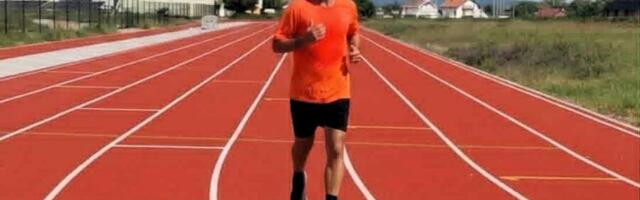 MARATONOM "TESTIRAO" NOVU ATLETSKU STAZU Čovek koji nikada ne miruje: Aleksandar Kikanović u čast svojih godina! (FOTO)