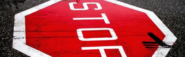 Opasno uključenje na putu kod Železničke stanice u Bačkoj Topoli: Nepregledno i nebezbedno