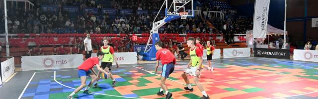 OD OBRENOVCA, PREKO KIKINDE, DO LUČANA: 5G MTS karavan nastavio svoj put!