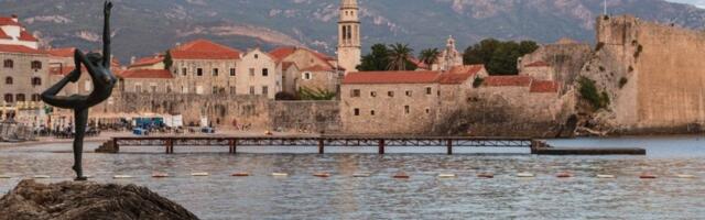 Crnogorci derikože: Skočile cene u omiljenom letovalištu Srba