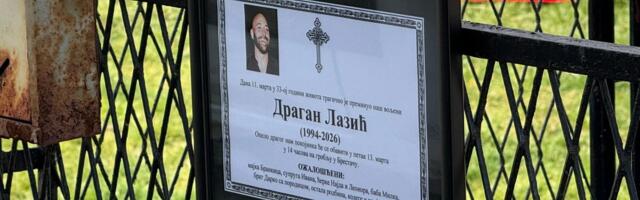 "POKOJ MU DUŠI" Sveštenik se oglasio nakon srceparajuće poruke Darka Lazića: Otac Aleksandar Praščević podelio bol sa pevačem