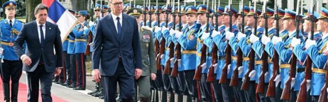 OGLASIO SE PREDSEDNIK VUČIĆ! Poslao je građanima Srbije veoma važnu PORUKU! (FOTO)