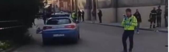 Automobil pokosio pešake pa uleteo u izlog, vozač potom izvukao nož (FOTO)