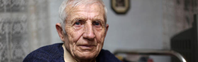 USAMLJENI UDOVAC JE NA INTERNETU POSTAVIO OGLAS U KOM JE TRAŽIO DRUŠTVO: Nije ni sanjao šta će mu se dogoditi! (VIDEO)