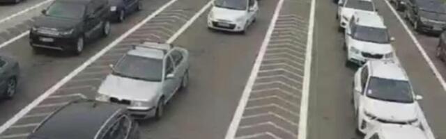 Horgoš, Batrovci i tu nije kraj, opšti haos na granicama: Očekuju se još veće gužve, čeka se i po 12 sati