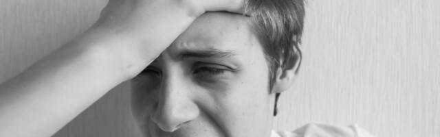 Srbin (50) naterao mladića da popije flašu viskija, pa ga u šumi napastvovao: Među žrtvama i maloletni šegrt