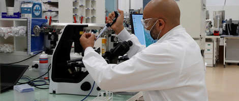 Francuska nastavlja raditi na svojoj vakcini