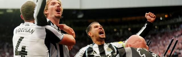 Njukasl spektakularnim golom sa igračem manje naneo prvi poraz Majklu Keriku na klupi Junajteda