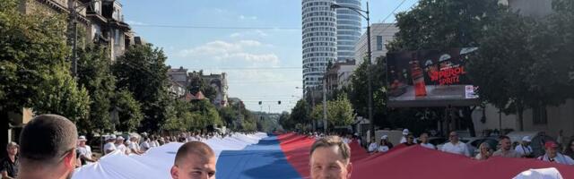 "NEĆEMO DOZVOLITI DA SRBIJA STANE!" Odjekuju moćne reči ministra Malog sa veličanstvenog skupa "Srbija, jedna porodica": Očekujemo veoma važne vesti za građane!