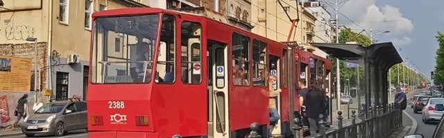 Uhapšen muškarac zbog polnog uznemiravanja u tramvaju