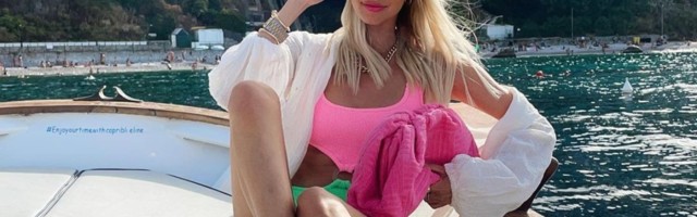 8 načina da kombinujete kupaći kostim sa košuljom