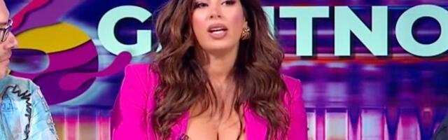 Kakav dekolte Ene Popov! Pričala o 2 završena fakulteta, ali svima su pogledi bili "zalepljeni" za poprsje