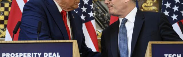 TRAMP PRETI LONDONU ZBOG "NEODOVLJNE" PODRŠKE U RATU SA IRANOM! Starmer: Nećemo biti uvučeni u taj sukob!