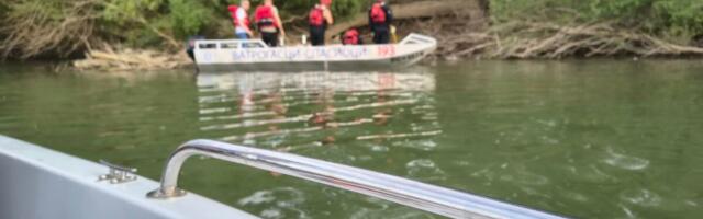 DVA TELA IZVUČENA IZ SAVE: Ribar primetio leš, nađeni muškarci različite starosti - evo detalja horora kod Sremske Mitrovice (FOTO)