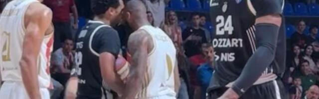Varnice od prvog minuta: Braun i Mekintajer u centru haosa!