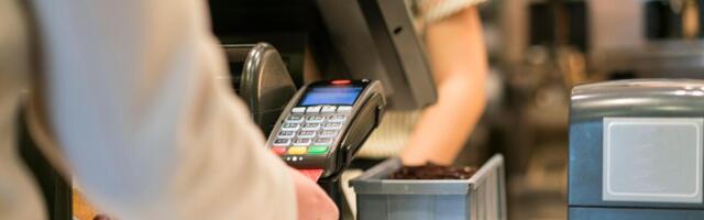 Ukidaju se "Visa" i "Mastercard" transakcije, ovo su posledice: Nakon odluke Centralne banke stižu nova upozorenja