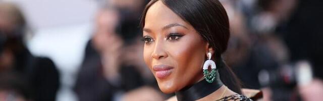 Naomi Kembel (54) sa DECOM prošetala Parizom i svi se pitaju ko su očevi i ko ih je rodio