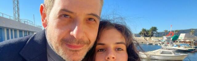 Glumac u braku sa TRI DECENIJE MLAĐOM KOLEGINICOM: Pomno pratila njegove predstave, jedan trenutak PRELOMIO da se spoje (FOTO)