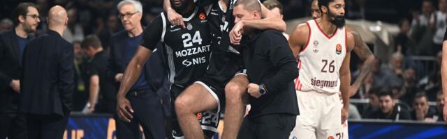 Pokuševski teže povređen: Pola hale mu zviždalo, pola aplaudiralo dok su ga iznosili s terena /VIDEO/