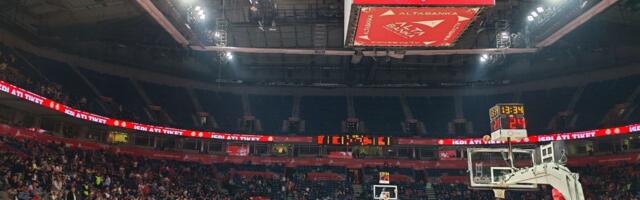 Poluprazna Arena, ne pamti se ovakva poseta na večitom derbiju Zvezda - Partizan: Evo kako izgledaju tribine!