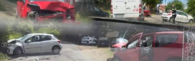 Jeziv prizor u Boleču: U sudaru dva automobila povređeno više osoba, delovi karoserije rasuti po putu (FOTO/VIDEO)