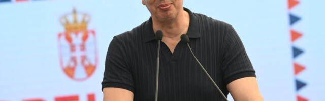 Vučić čestitao Dan sanitetske službe: “Bili ste tamo gde je najteže, uz vojnika i narod”