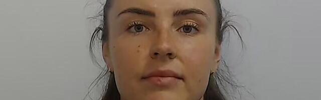 Policajka uhvaćena u strastvenom poljupcu sa zatvorenikom: Osuđena na 4 godine, snimak otkrio zabranjenu vezu