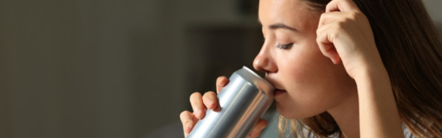 Istraživanja su pokazala da mačke u velikoj meri smanjuju stres kod studenata u vreme ispitnog roka